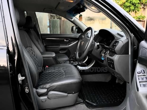 Toyota Land Cruiser Prado 2005 Black