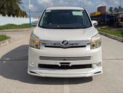 Toyota Voxy 2007 White for sale