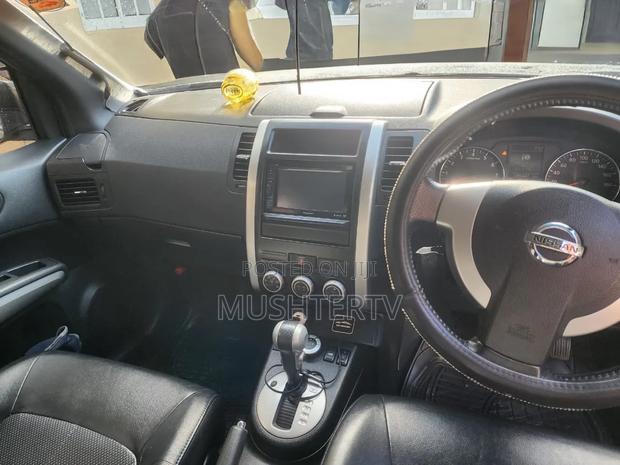 Nissan X-Trail 2.0 Petrol XE 2012 Green