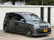 Toyota Sienta 2006 Gray for sale