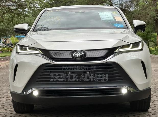 Toyota Harrier Z 2020 Pearl