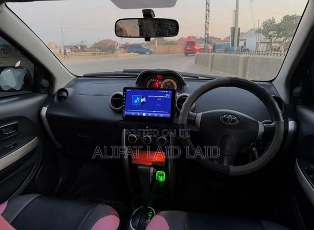 Toyota IST 2004 Black
