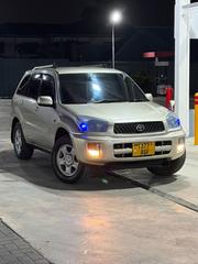 Toyota RAV4 2005 Beige for sale