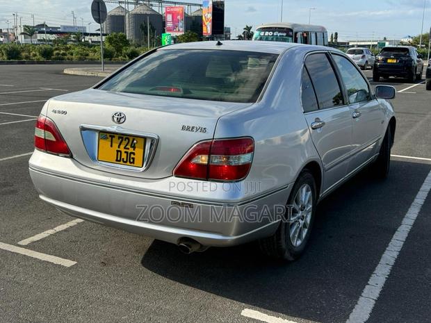 Toyota Brevis 2004 Silver