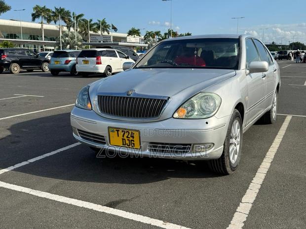 Toyota Brevis 2004 Silver