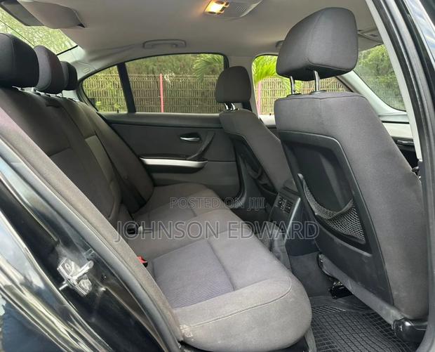 BMW 3 Series 2012 Black