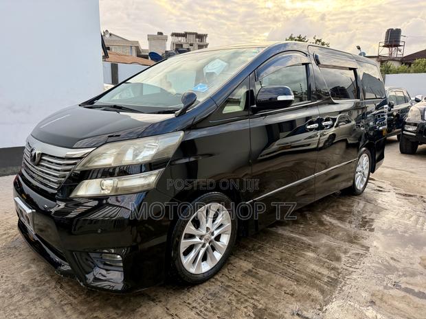 Toyota Alphard 2.4 Petrol FWD 2009 Black