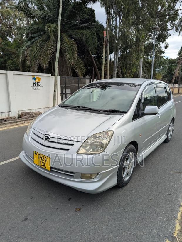Toyota Corolla Spacio 1.5 X G-edition 2003 Silver