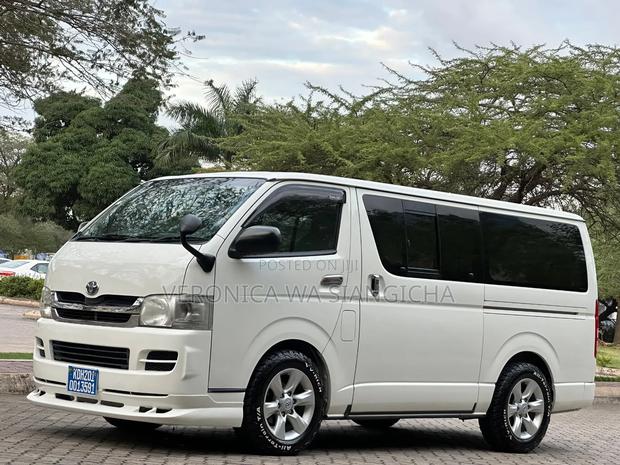 Toyota HiAce 2008 White
