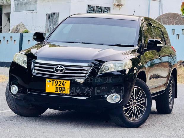 Toyota Vanguard 2009 Black