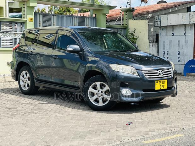 Toyota Vanguard 2007 Green