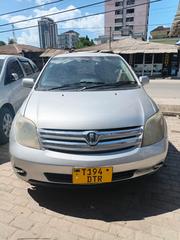 Toyota IST 2003 Silver for sale