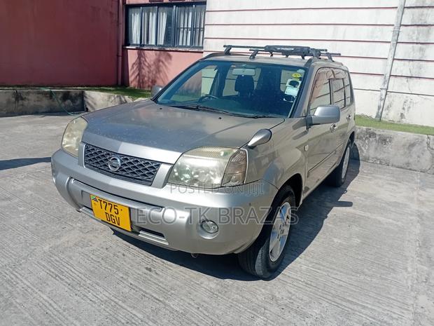 Nissan X-Trail 2002 Silver