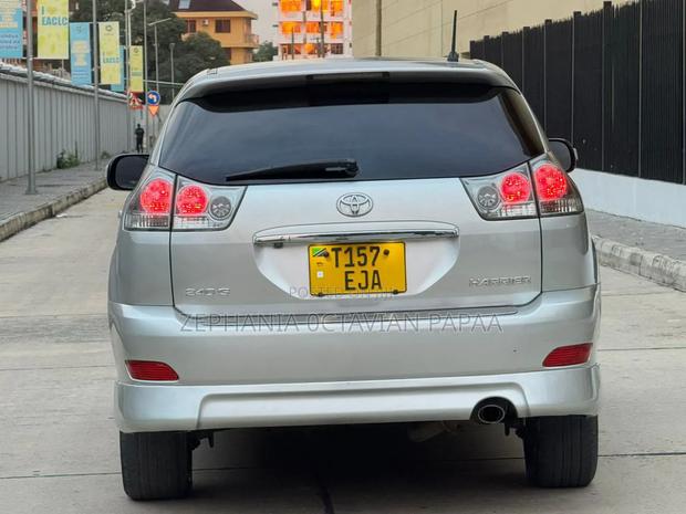 Toyota Harrier 2007 Silver