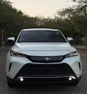 Toyota Harrier 2022 White for sale