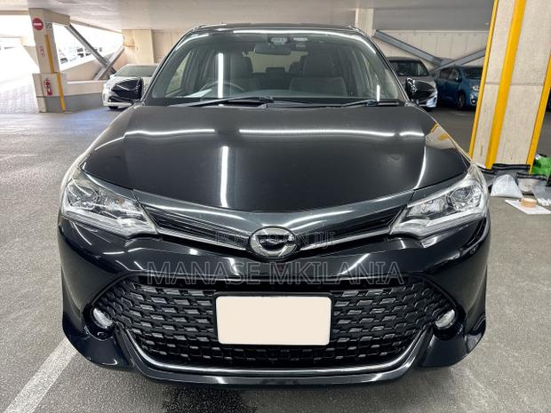 Toyota Corolla Fielder 1.5 Petrol AWD 2015 Black