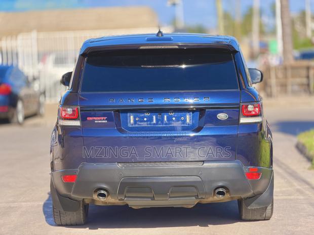 Land Rover Range Rover Sport HSE Dynamic 2018 Blue