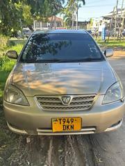 Toyota Corolla RunX 2005 Gold for sale