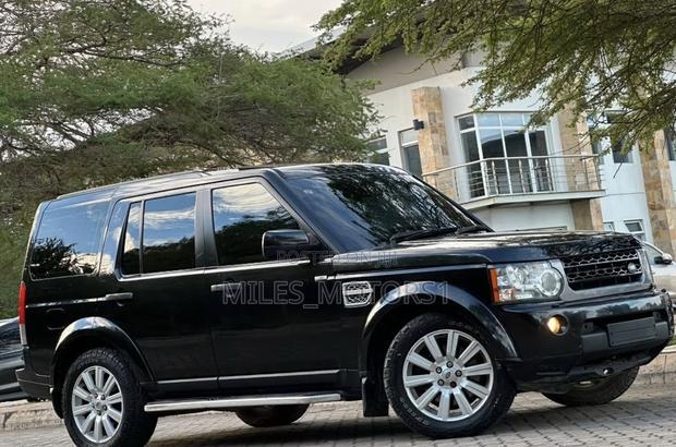 Land Rover Discovery 2014 Black
