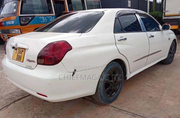 Toyota Verossa 2001 White