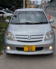 Toyota IST 2004 Silver for sale