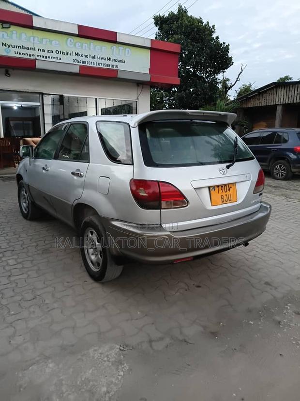 Toyota Harrier 2007 Silver