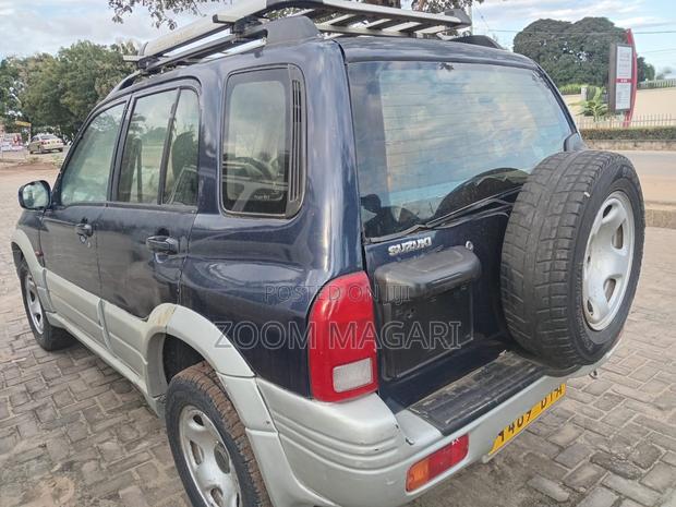 Suzuki Grand Vitara 2003 Blue