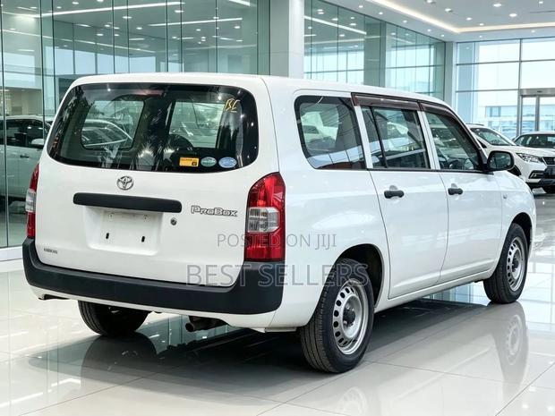Toyota Probox 2015