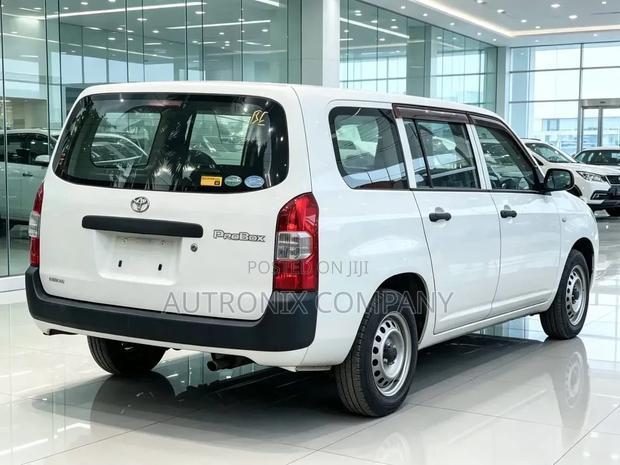 Toyota Probox 2015