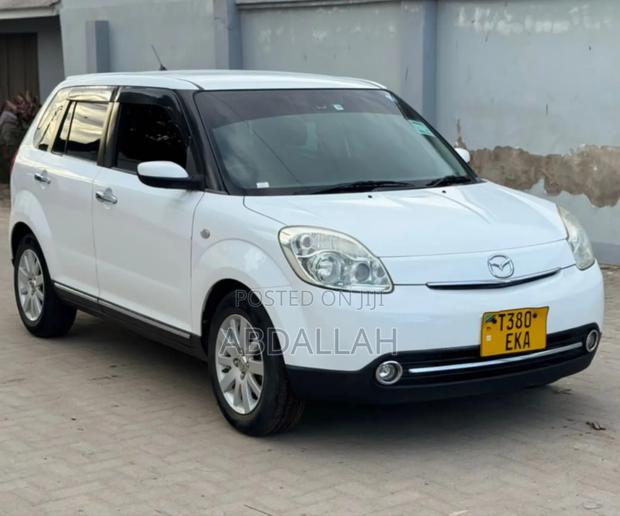 Mazda Verisa 2007 White