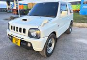 Suzuki Jimny 2000 White for sale