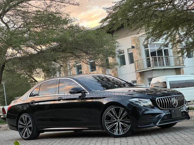 Mercedes-Benz C-Class 2017 Black