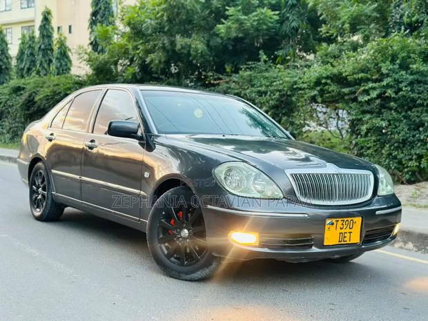 Toyota Brevis 2003 Gray