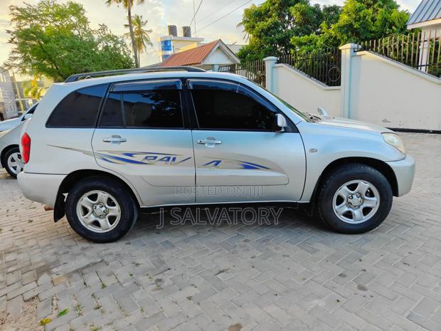 Toyota RAV4 Prime 2023 Silver