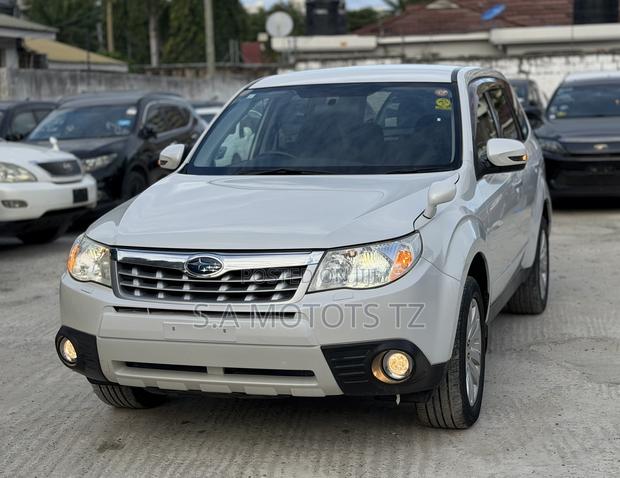 Subaru Forester 2011 White