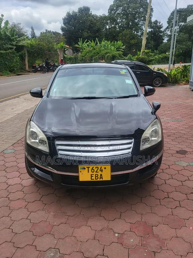 Nissan Dualis 2011 Black