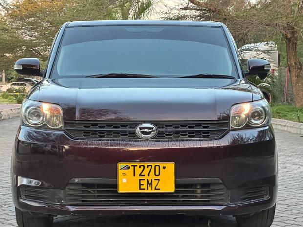 Toyota Corolla Rumion 2010