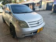 Toyota IST 2002 Silver for sale