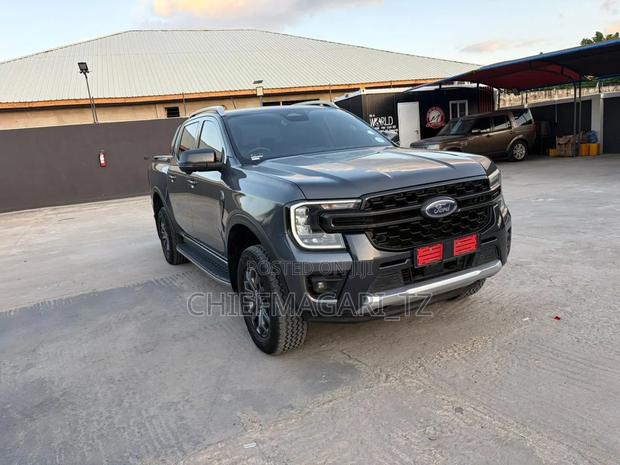 Ford Ranger Wildtrak 2023 Gray