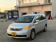 Toyota ISIS 2006 Silver for sale