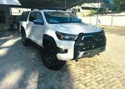 Toyota Hilux 2021 White for sale