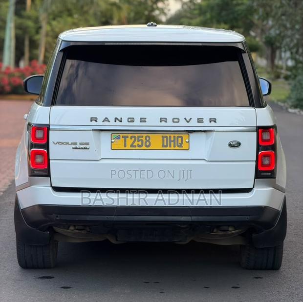 Land Rover Range Rover Vogue 2015 White