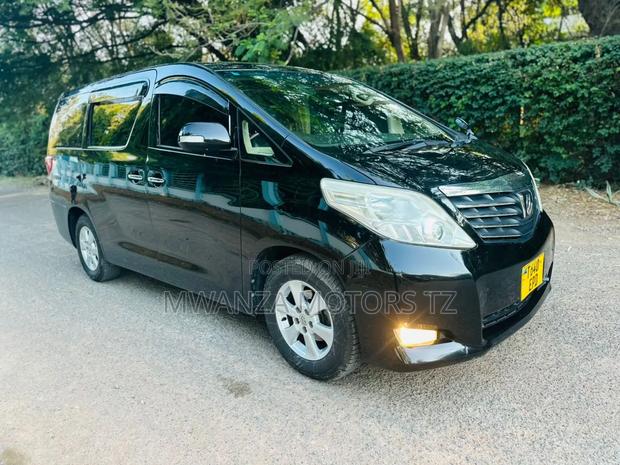 Toyota Alphard 2013 Black