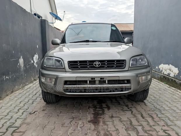 Toyota RAV4 Cabriolet 1998 Silver