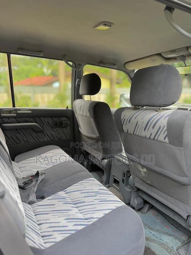 Toyota Land Cruiser Prado 1999 Silver
