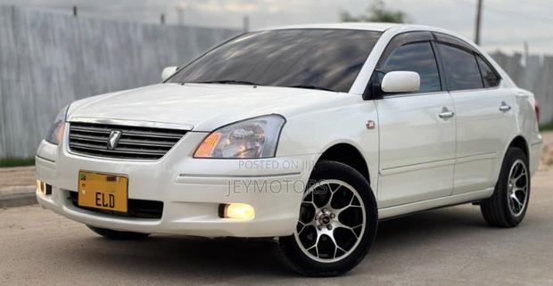 Toyota Premio 2005 White