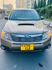 Subaru Forester 2019 Gold for sale