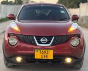 Nissan Juke 2011 Maroon for sale