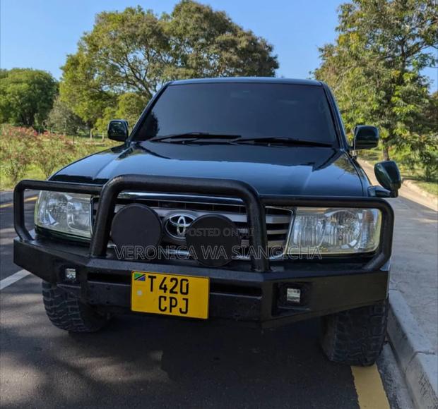 Toyota Land Cruiser 2003
