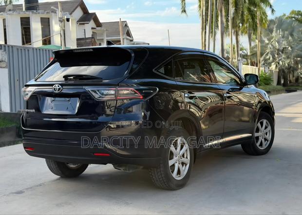 Toyota Harrier 2016 Black